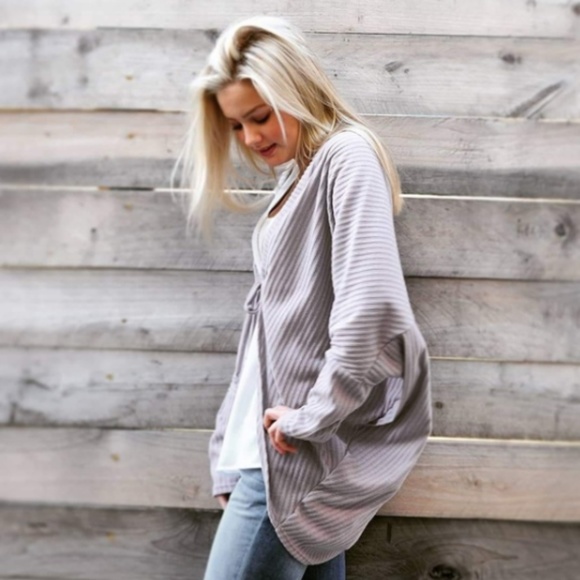 Sweaters - Cocoon Cardigan(only medium left)